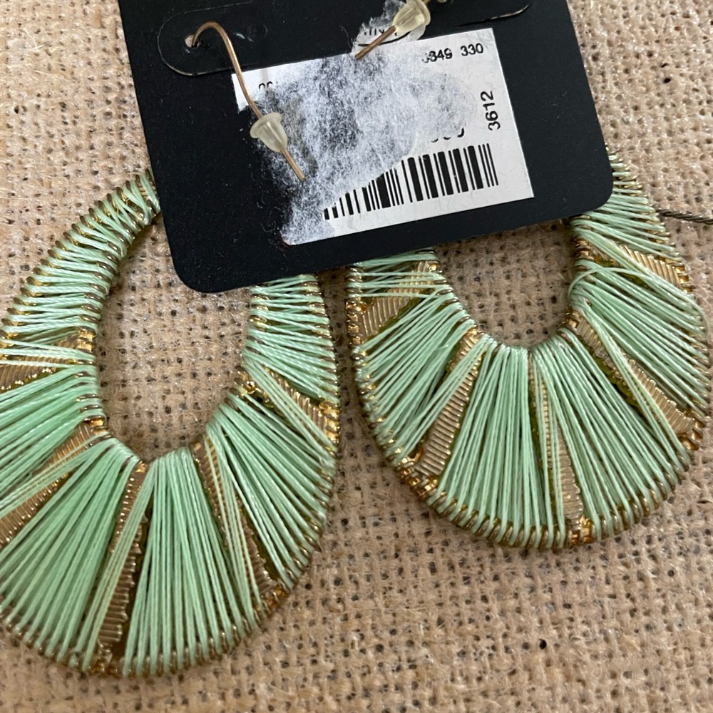 Jewelry Lot - Picture 6 of 11